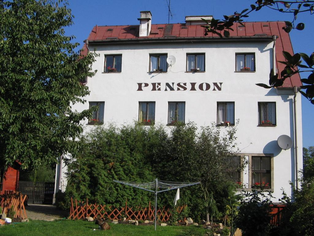 Dvůr Králové nad Labem Pension Doctor מראה חיצוני תמונה