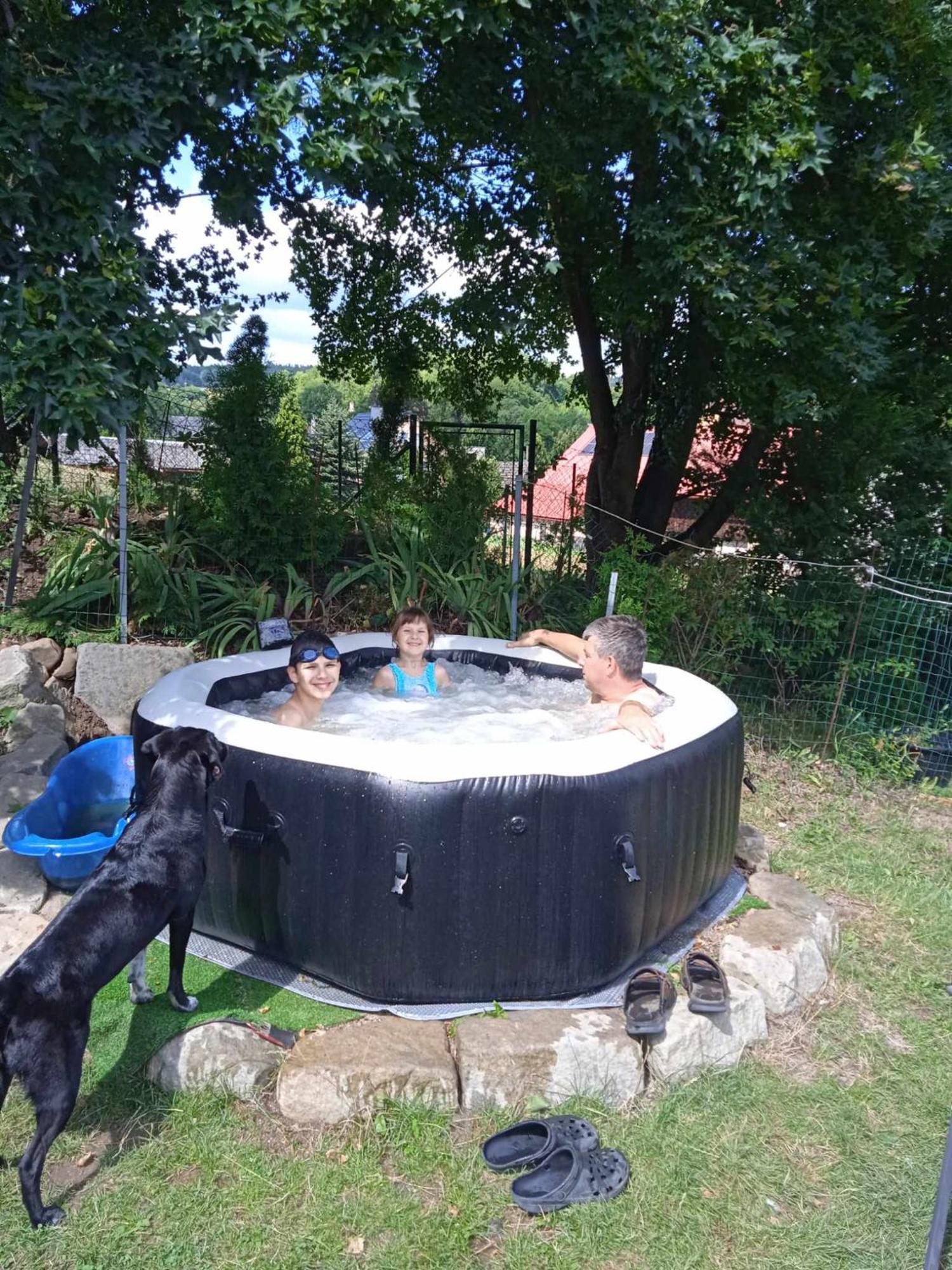 Dvůr Králové nad Labem Pension Doctor מראה חיצוני תמונה