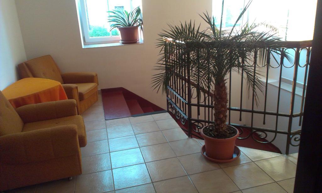 Dvůr Králové nad Labem Pension Doctor מראה חיצוני תמונה