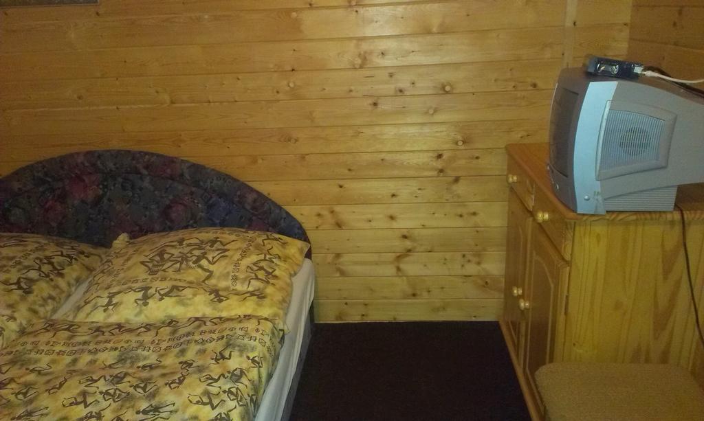 Dvůr Králové nad Labem Pension Doctor חדר תמונה